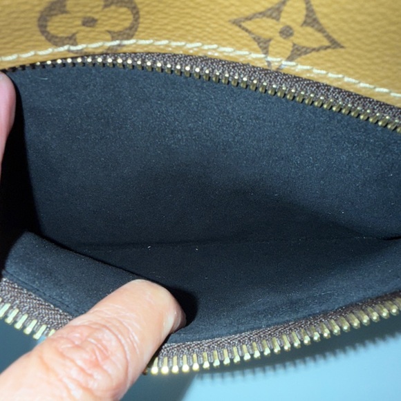 Louis Vuitton Pochette Metis Reverse Monogram Crossbody Bag - Picture 11 of 16